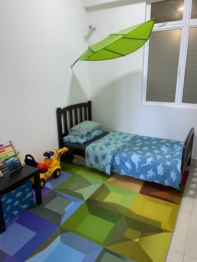 Family Stay, Sepang Klia, Free 2 Parking&Unifi Exterior photo